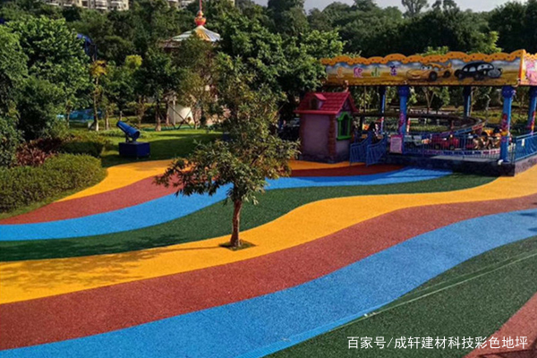 彩色透水混凝土地坪 为景区铺就一幅流动的艺术画卷
